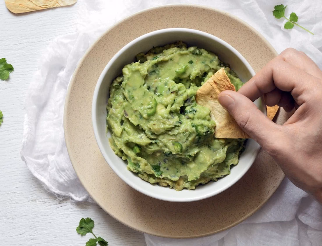 Hvor mange avocadoer skal man bruge til guacamole?