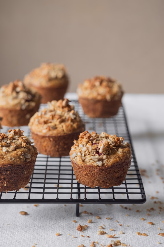 Kan man bage med alm husk?