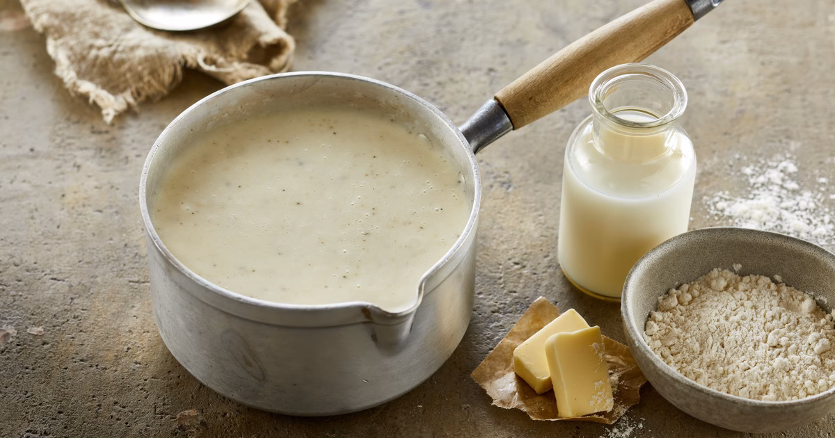Hvordan laver man hjemmelavet bechamelsauce?