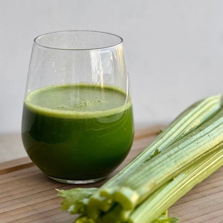 Er bladselleri antiinflammatorisk?