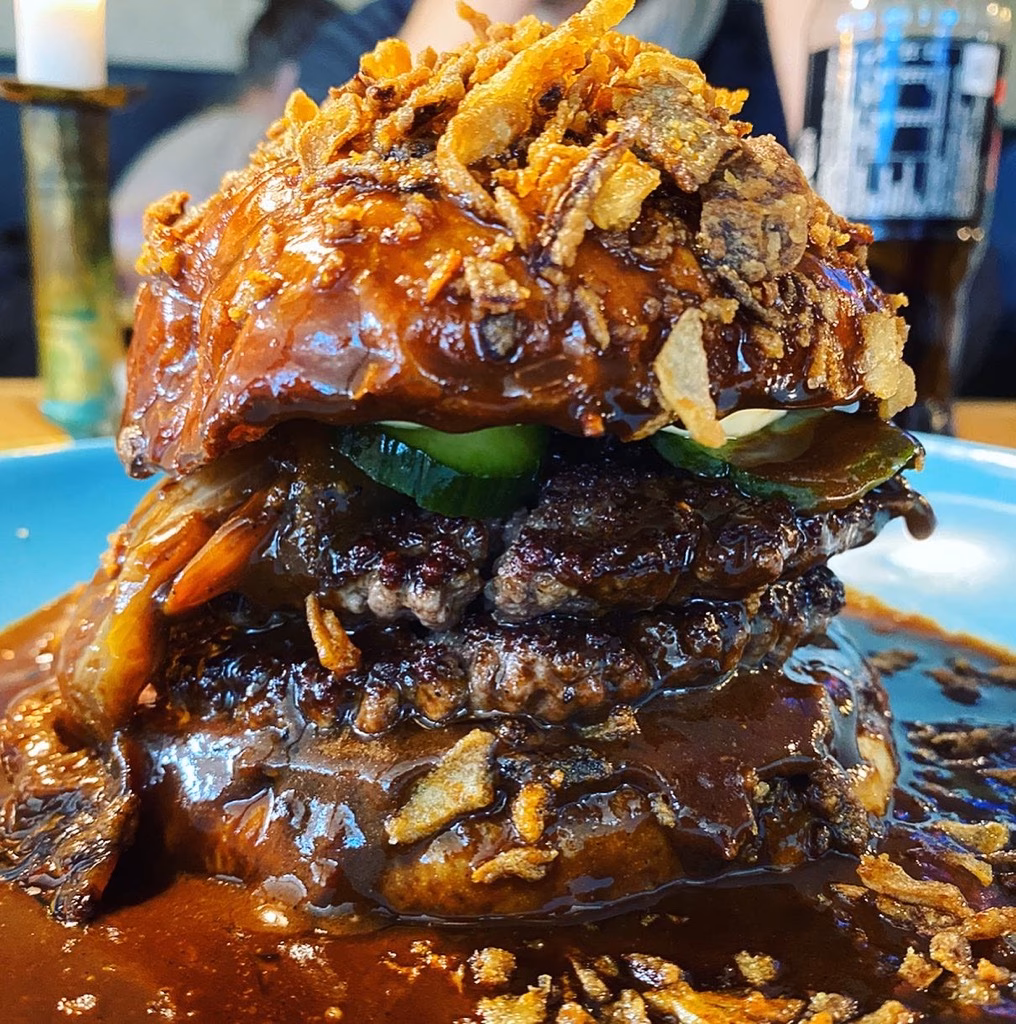 Hvor kommer bøfsandwich med sovs fra?