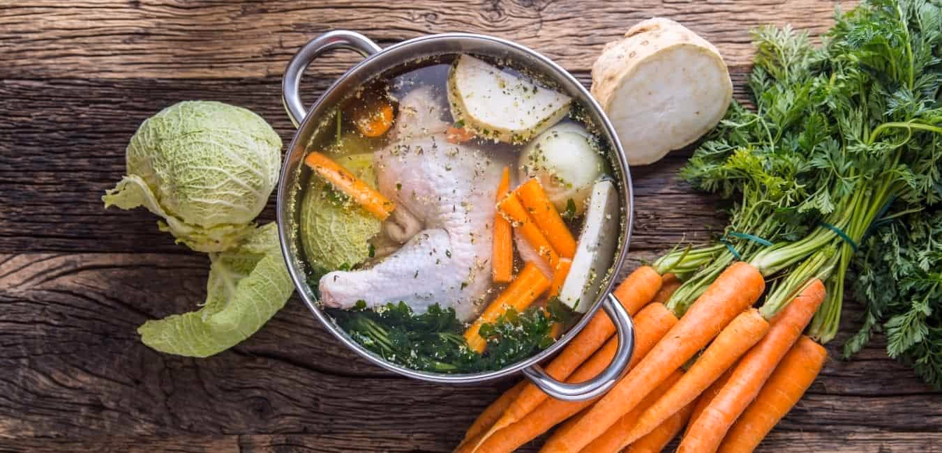 Er bone broth og bouillon det samme?