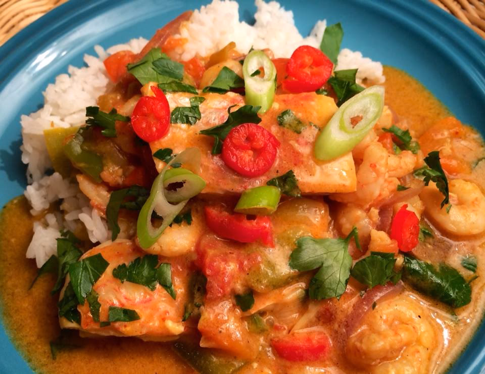 Hvad består feijoada af?