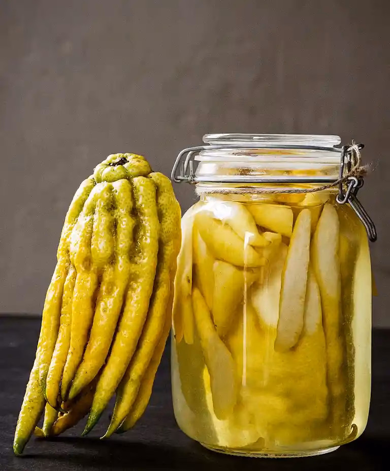 Hvordan spiser man Buddhas hånd?