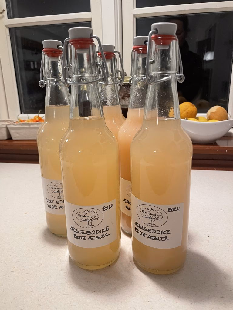 Hvor bor Camilla Plum?