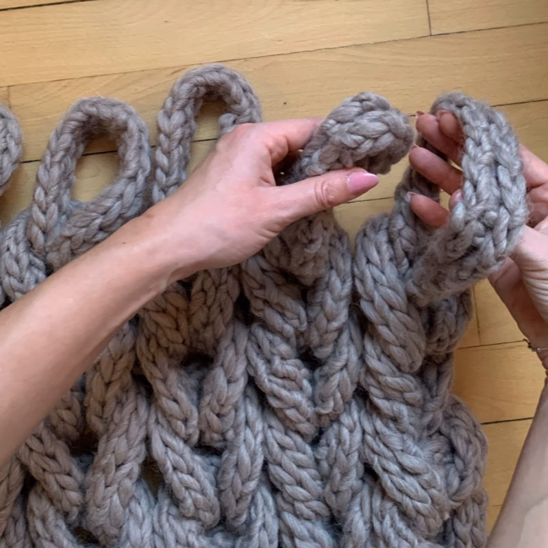 Kan man fingerstrikke et tæppe?