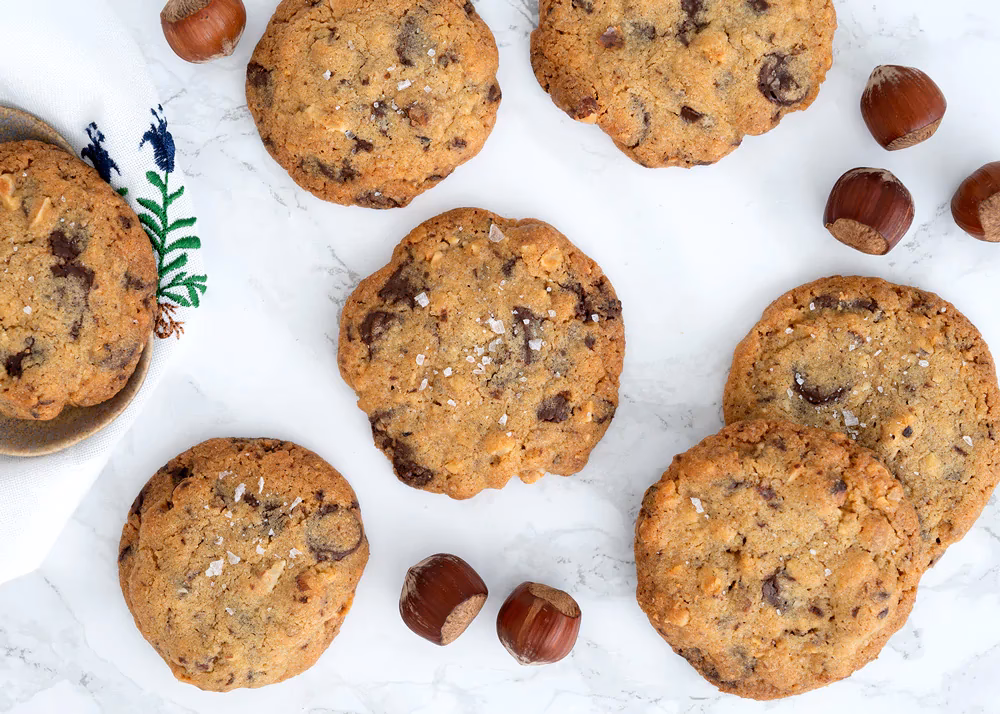 Hvad er forskellen på cookies og småkager?