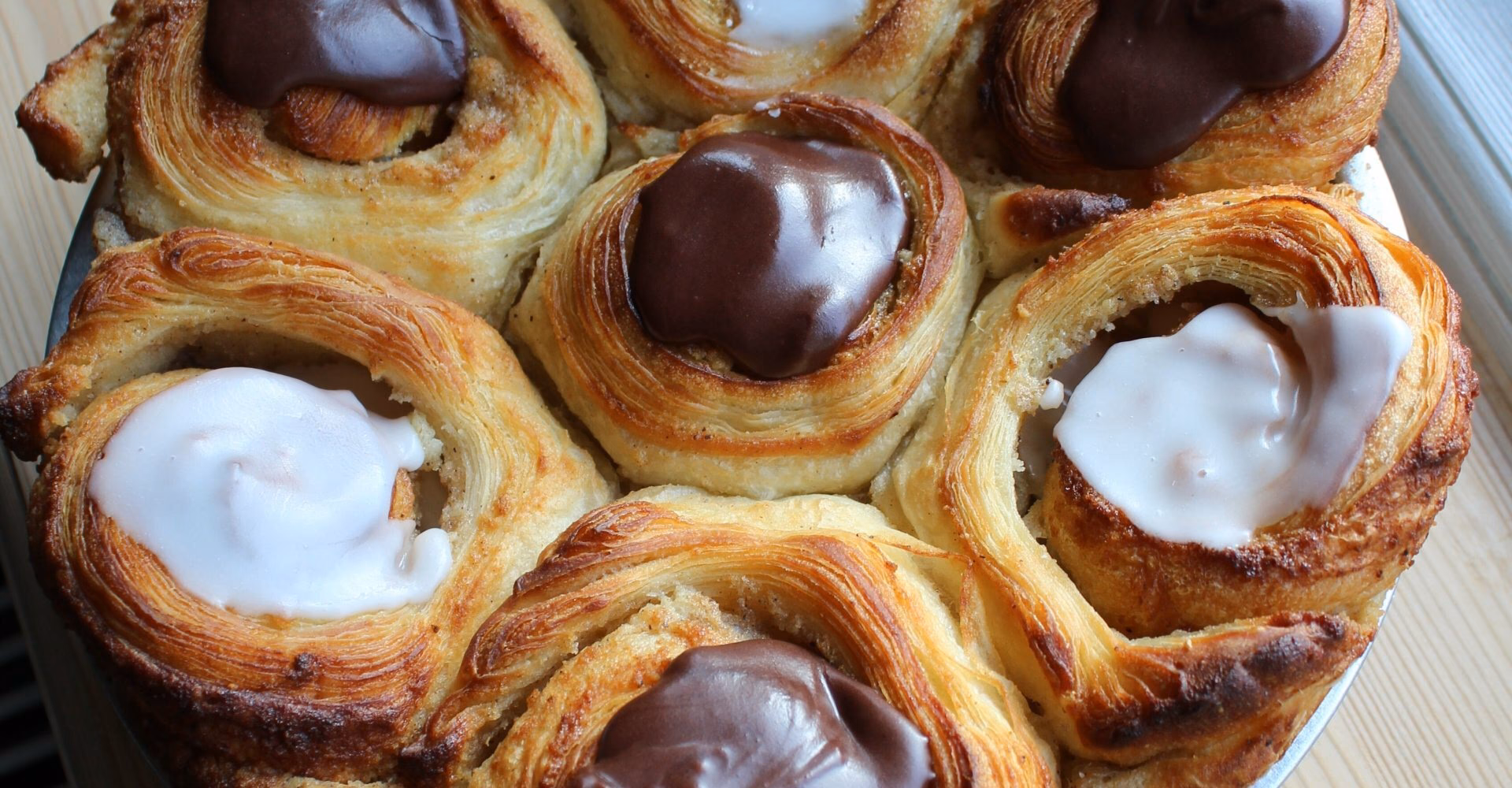 Hvorfor hedder det en dagmartærte?