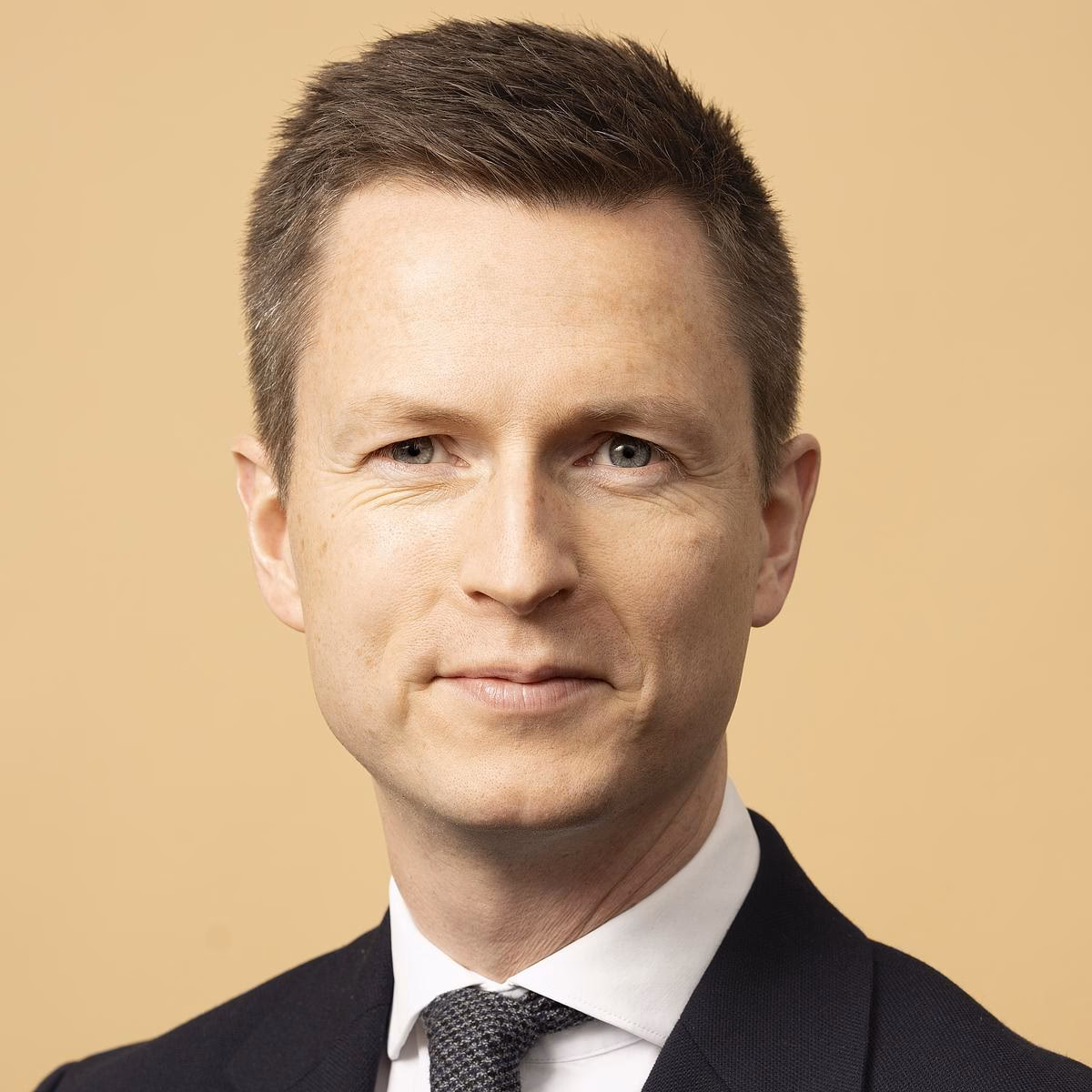 Hvad laver Jesper Petersen i dag?