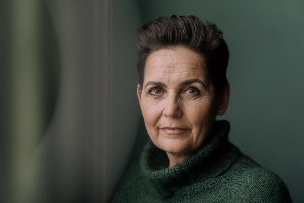 Hvad laver Pia Olsen Dyhr?