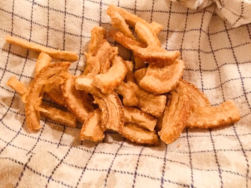 Hvordan får man puffede svær?