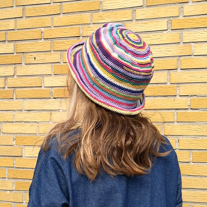 Hvor stor skal en bøllehat være?