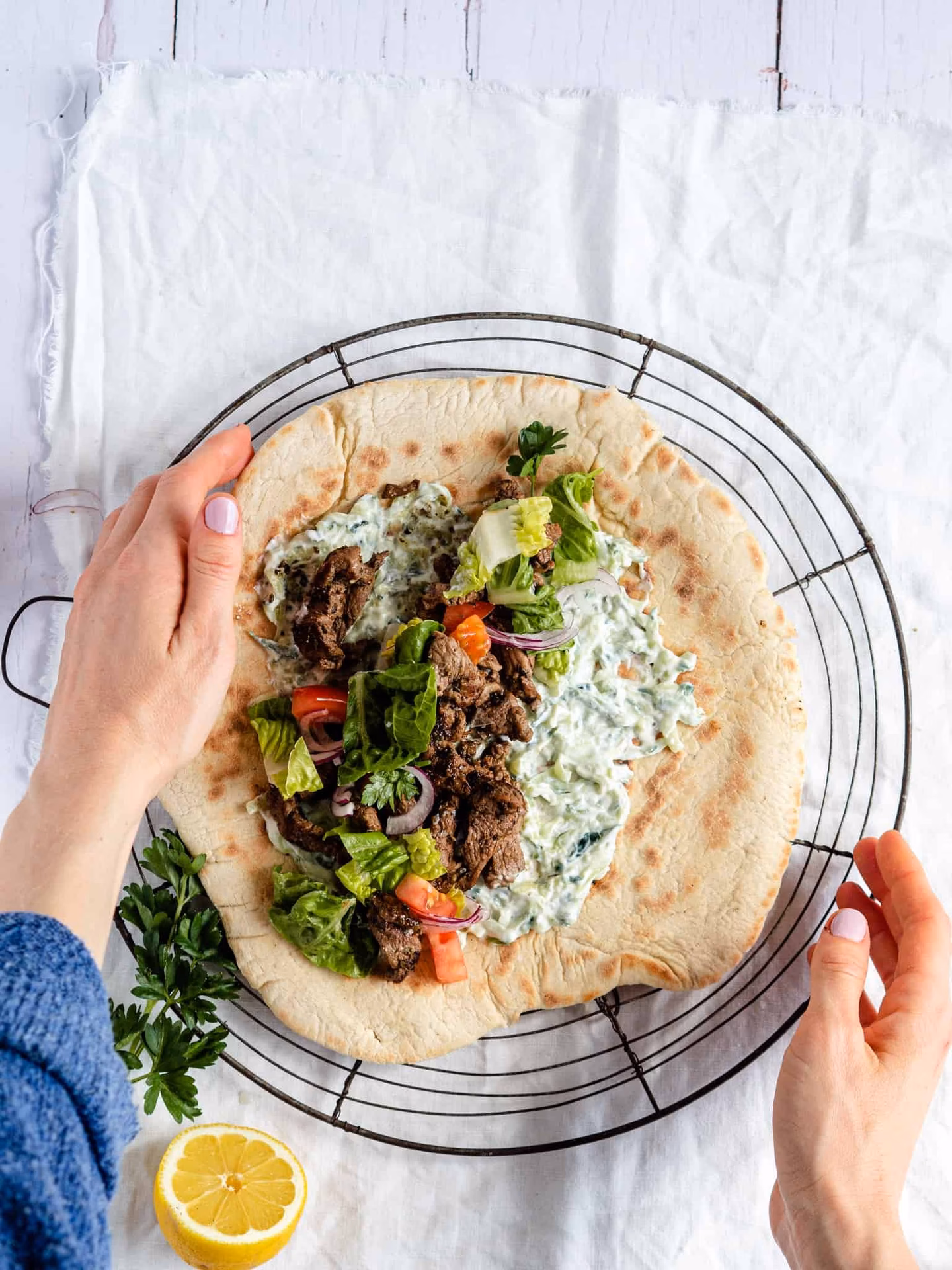 Hvor lang tid skal gyros have?