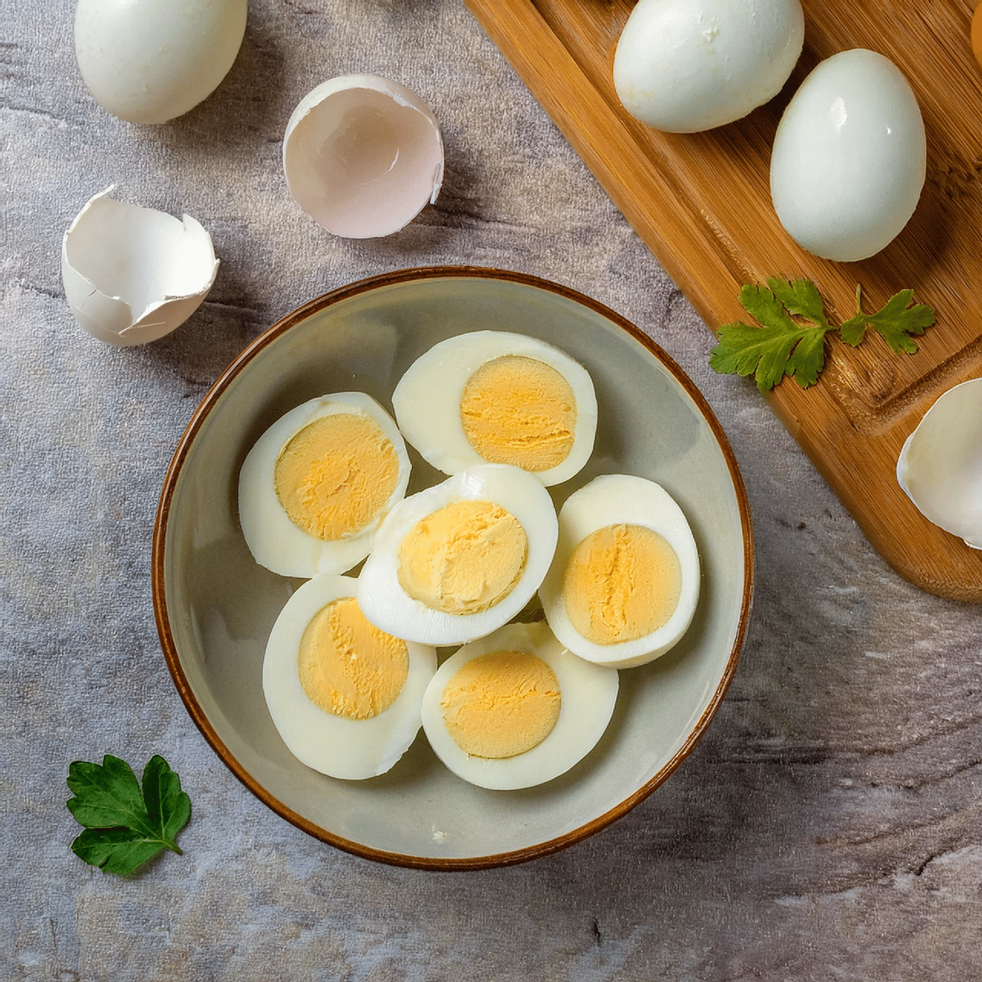 Hvor lang tid skal et hårdkogt æg koges?