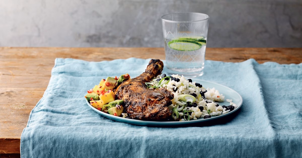 Hvad betyder jerk chicken?