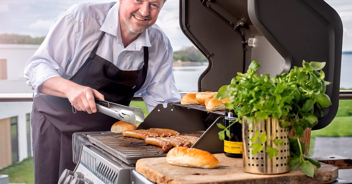Hvad laver Jesper Koch i dag?
