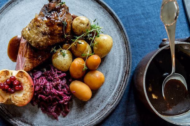 Hvad spiser man typisk til juleaften?