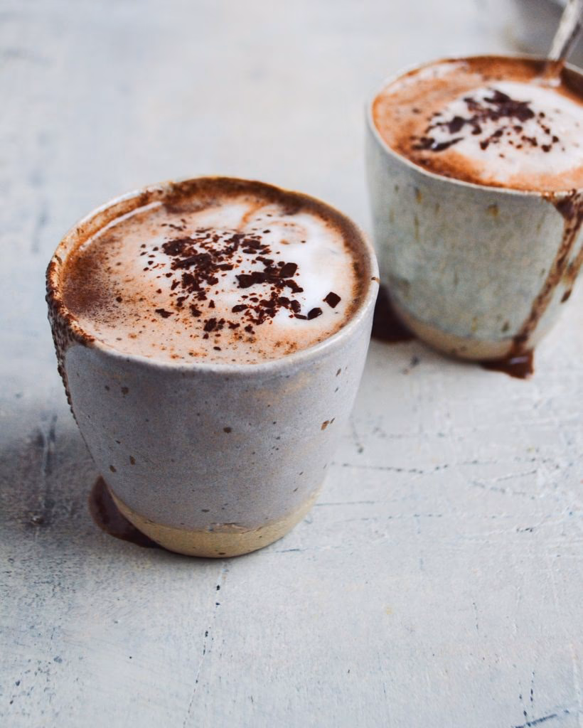 Hvordan laver man moccachino?