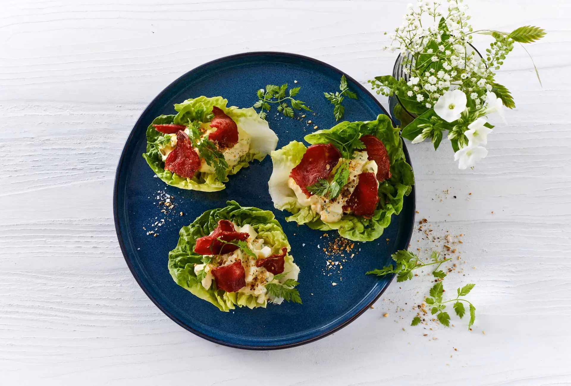 Hvor længe kan stegt kalkunbacon holde sig?