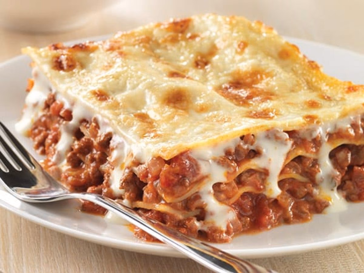 Hvad skal i bunden af lasagne?