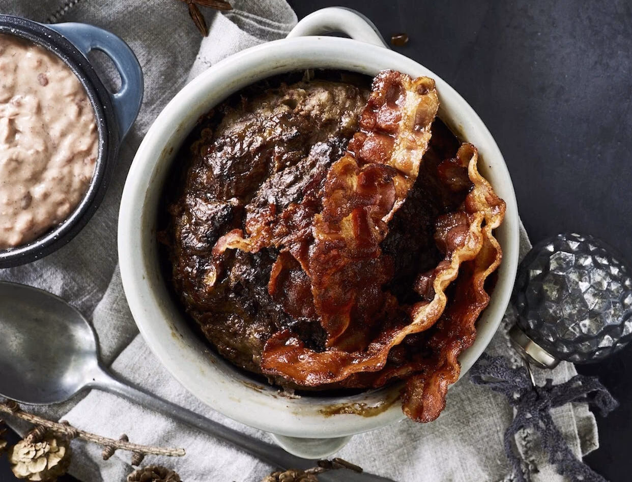 Hvor lang tid skal en færdig leverpostej have i ovnen?