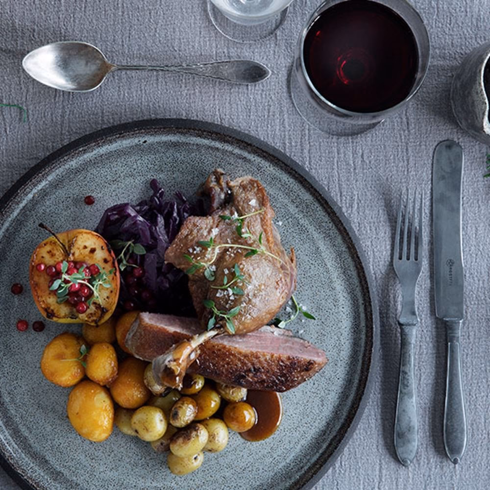 Hvad serverer man til Mortensaften?