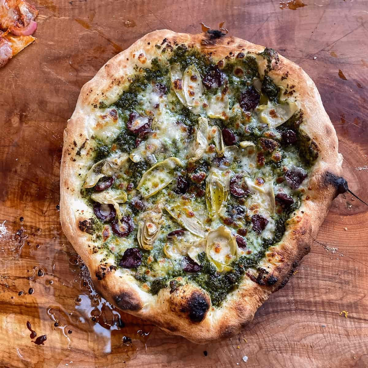 Hvordan tænder man en Ooni pizzaovn?