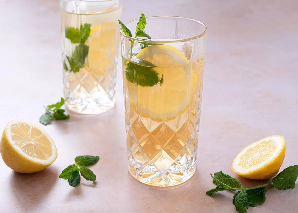 Hvad er iste lavet af?