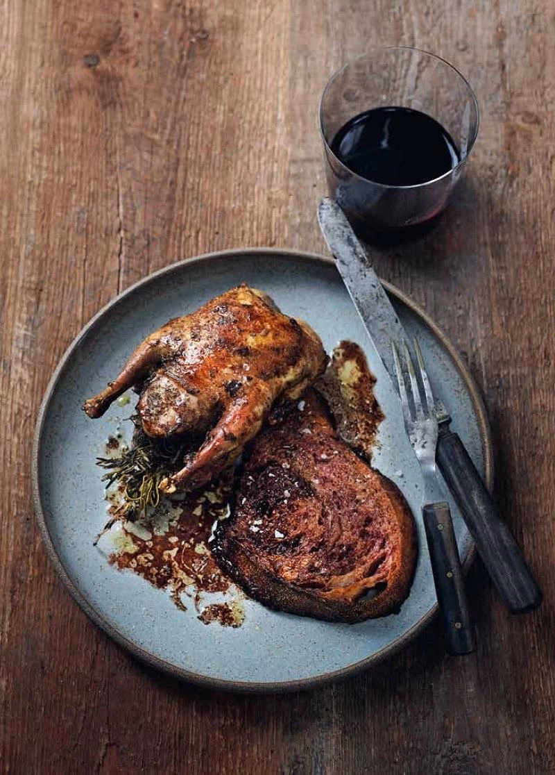 Hvor mange æg ligger en agerhøne i?