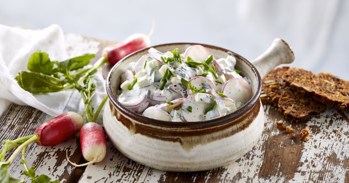 Hvor længe kan rygeost holde sig i køleskab?