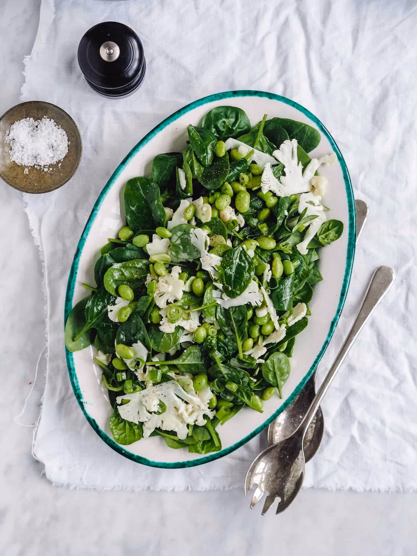 Kan man spise skrællen af edamamebønner?