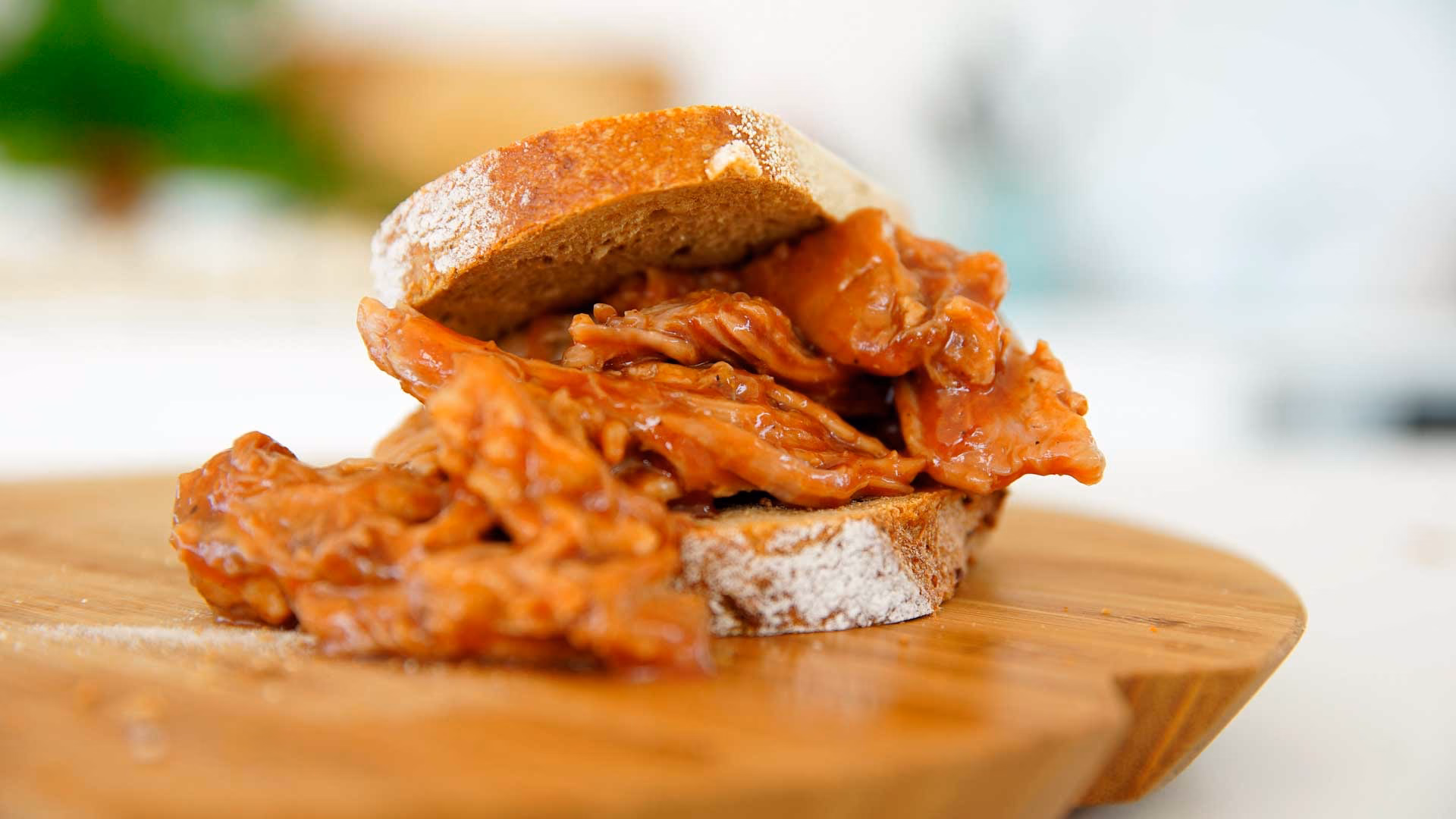 Hvor lang tid kan pulled pork holde sig i køleskabet?