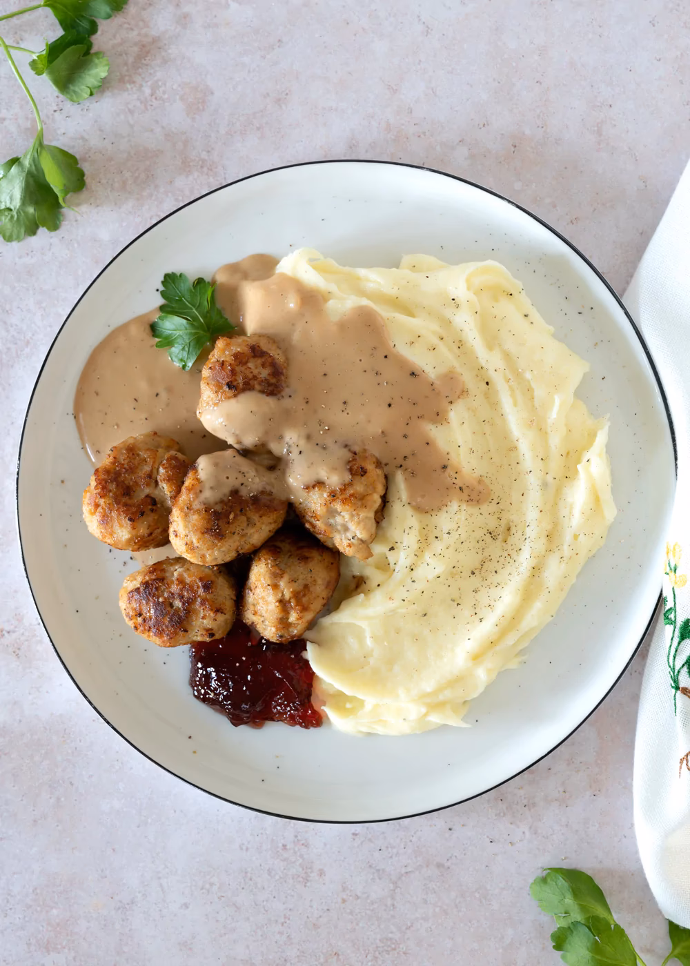 Hvor mange kalorier er der i svenske kjøttboller?