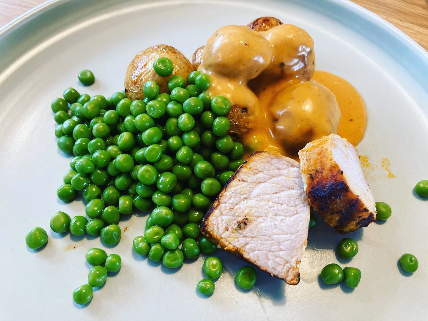 Hvor mange grader skal en svinefilet være?