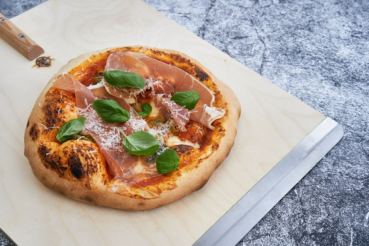 Hvilken rækkefølge fyld på pizza?