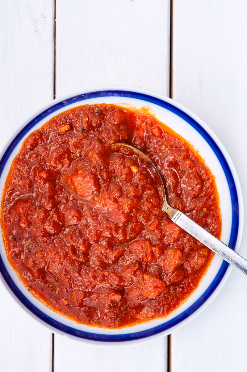 Kan man bruge tomatpure som pizzasovs?