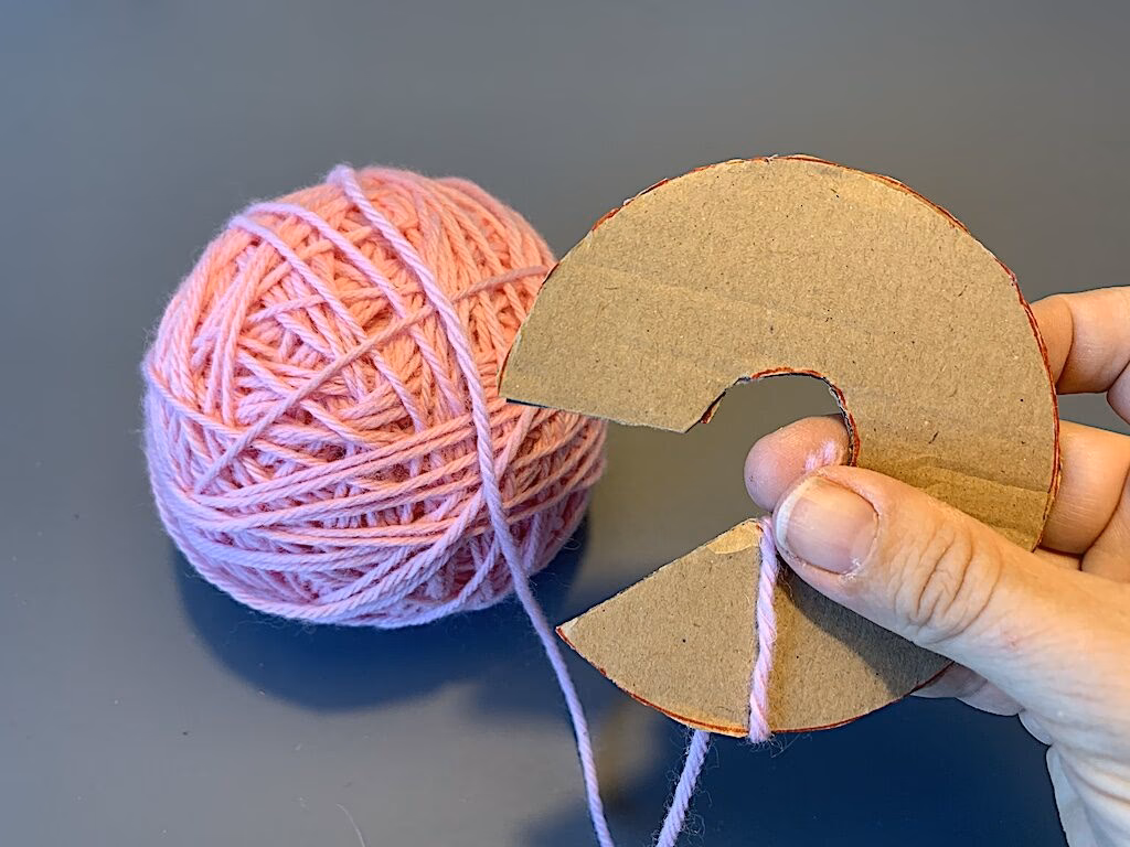 Hvad kan man lave med pomponer?