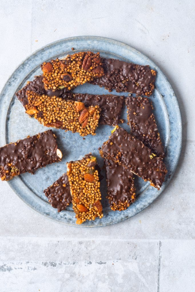 Hvad bruger man poppede quinoa til?