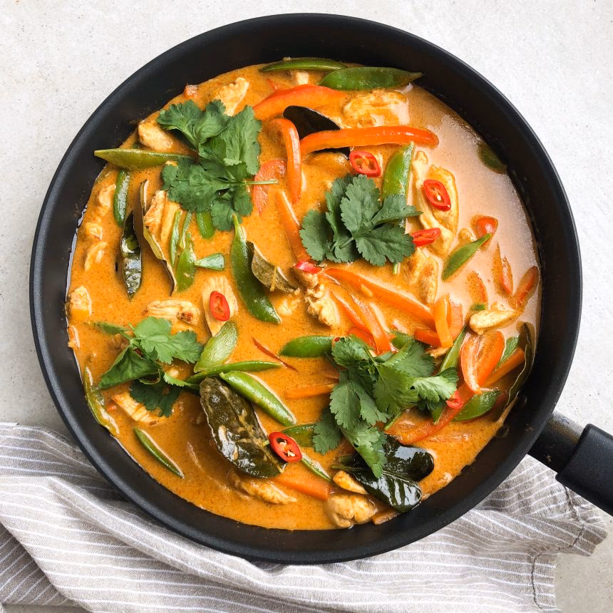 Hvad er forskellen på karrypasta og karry?