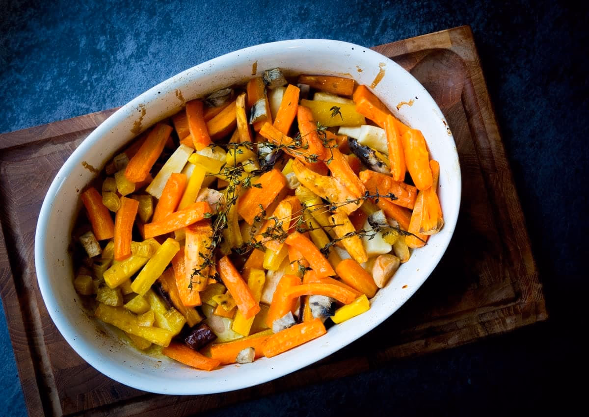 Hvor længe skal rodfrugter have i airfryer?