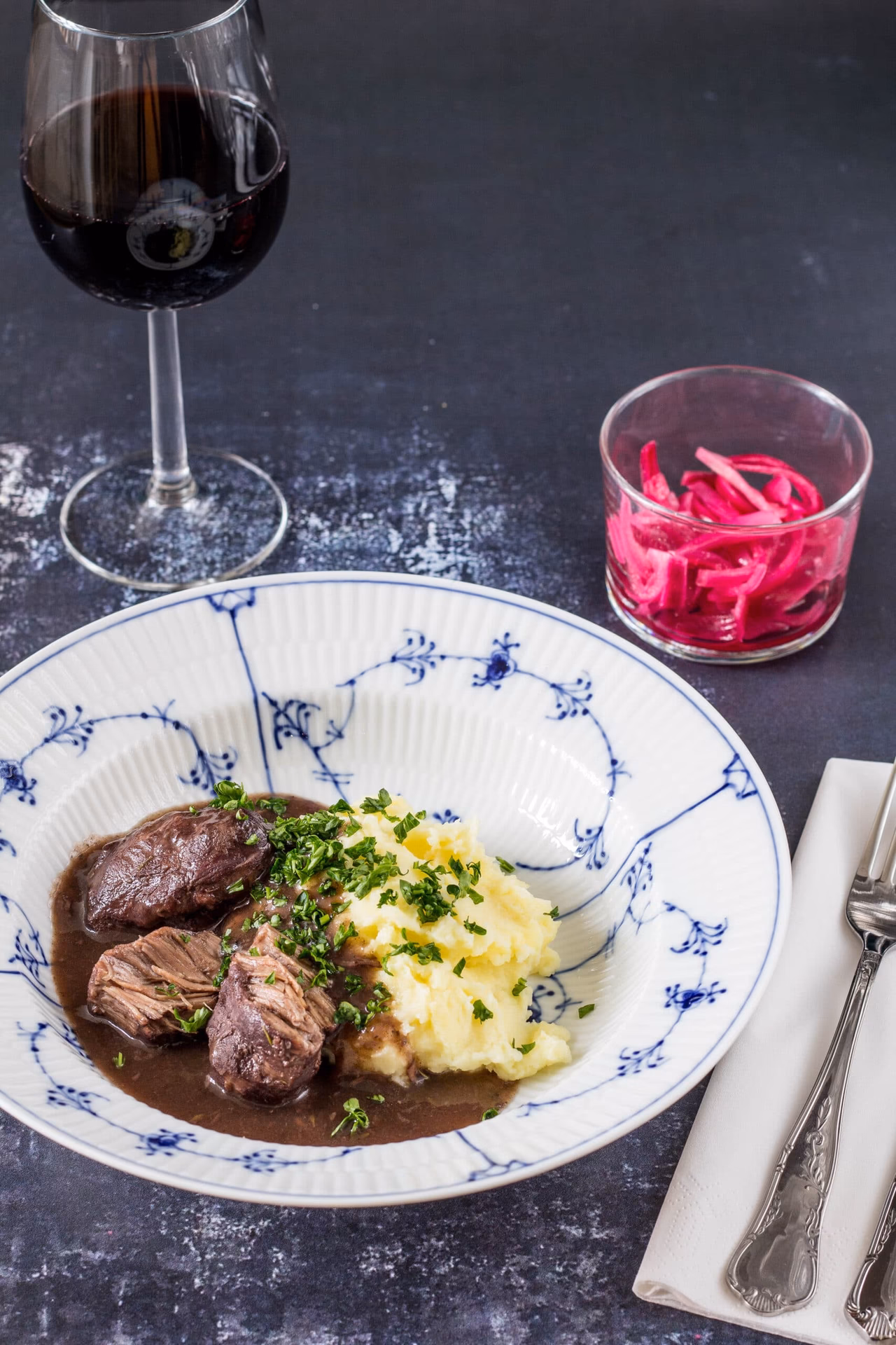 Hvad kan man lave af rødvin?