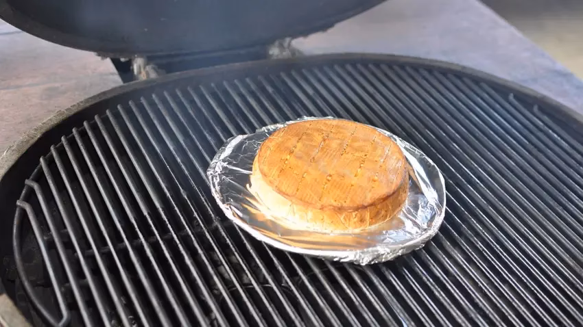 Hvor kan man købe røget brie?