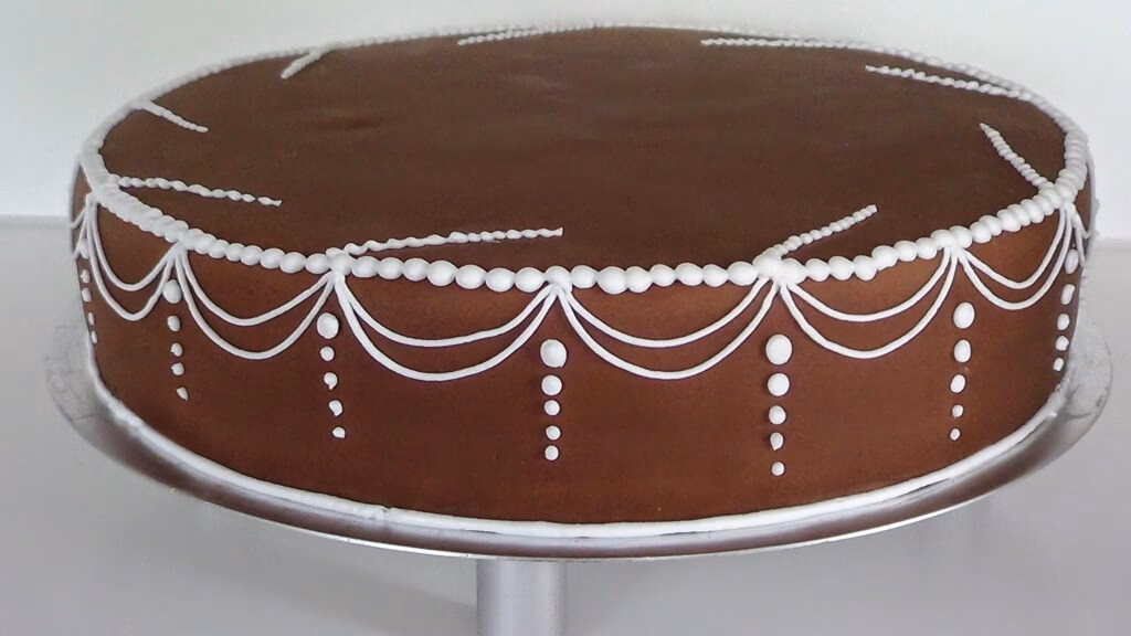 Kan man lave royal icing i forvejen?