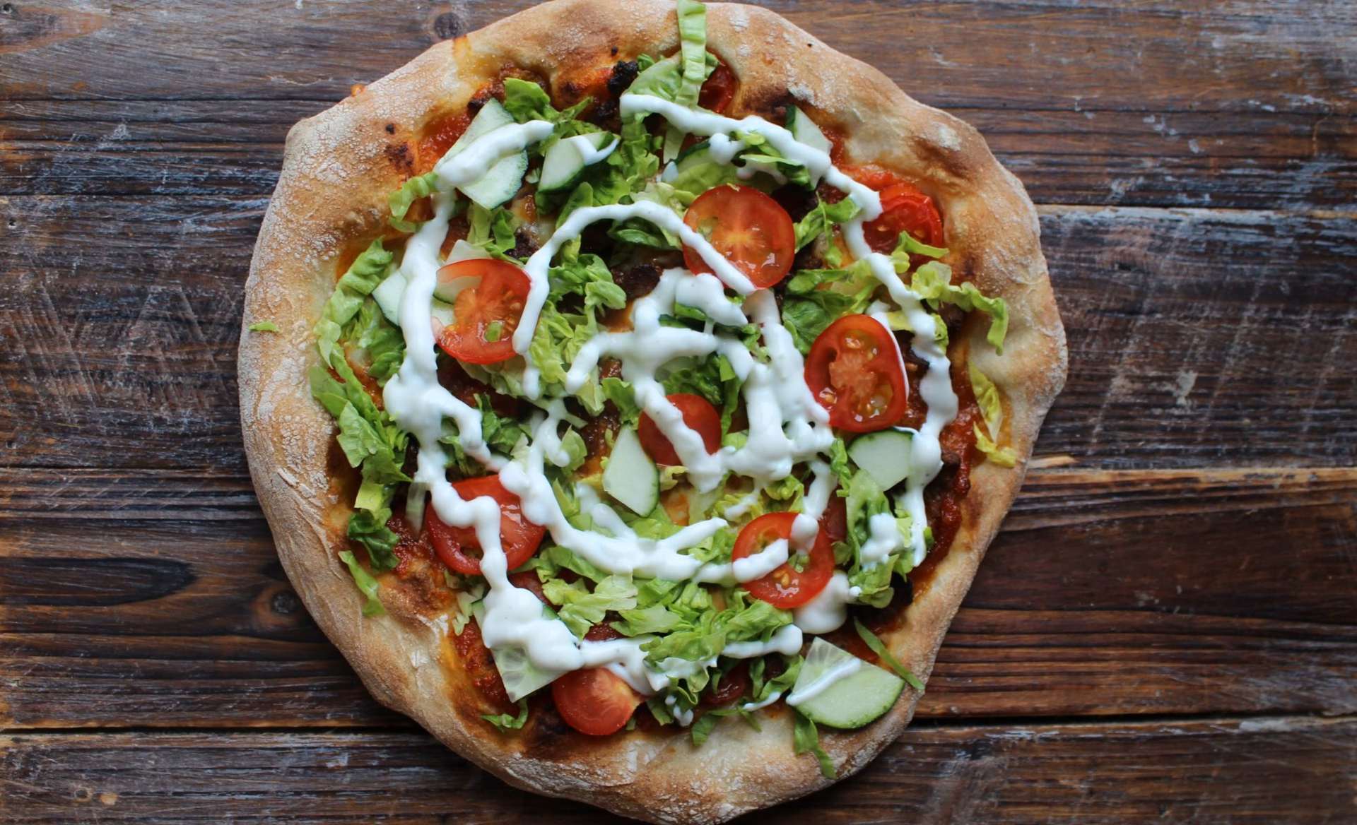 Kan man putte frossen kebab på pizza?