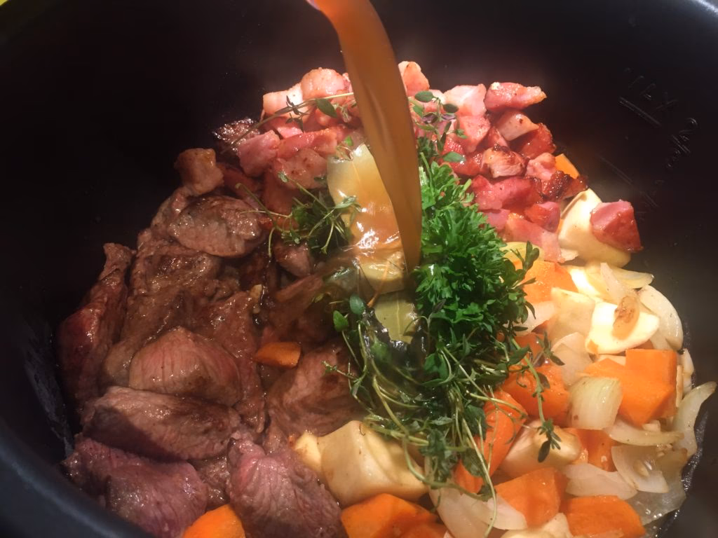 Er en slow cooker dyr i strøm?