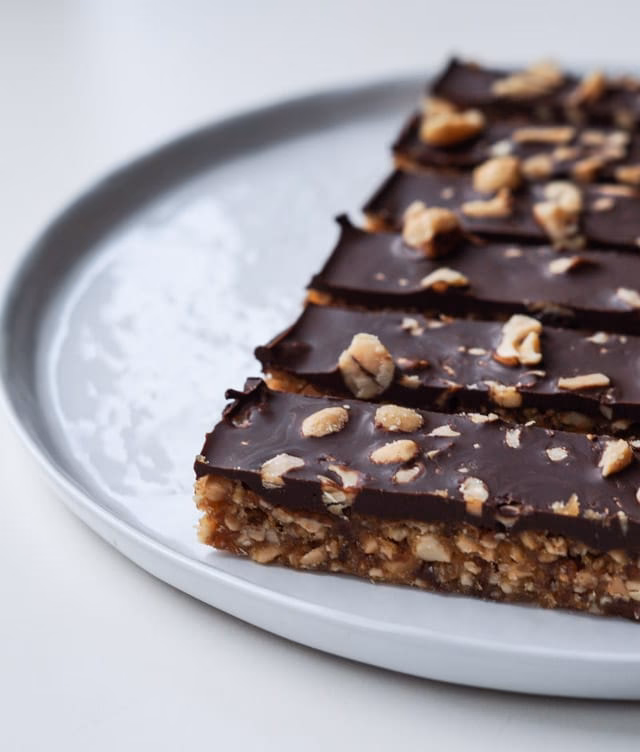 Hvad indeholder en Snickers?