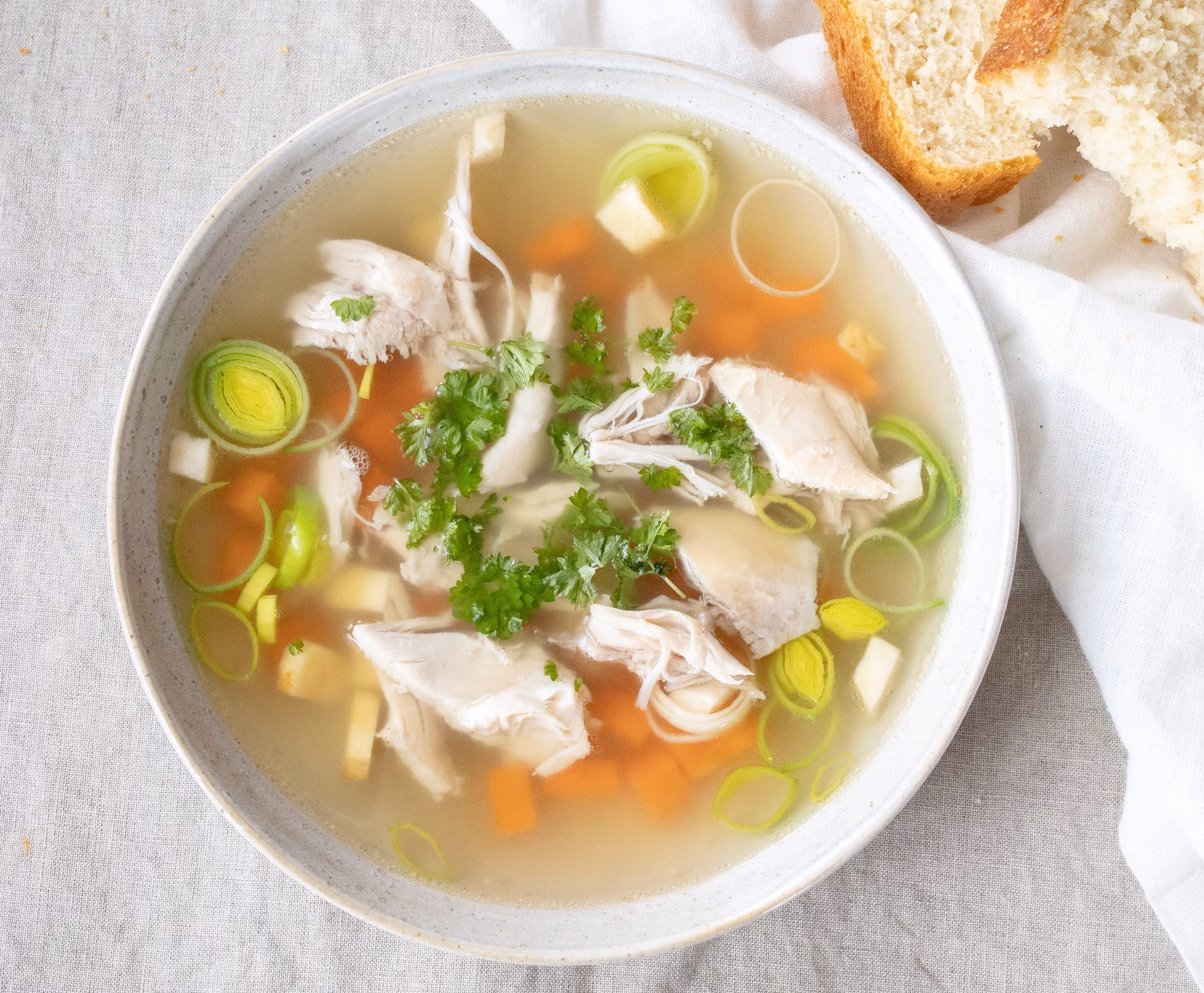 Kan man koge suppe på et kyllingeskrog?