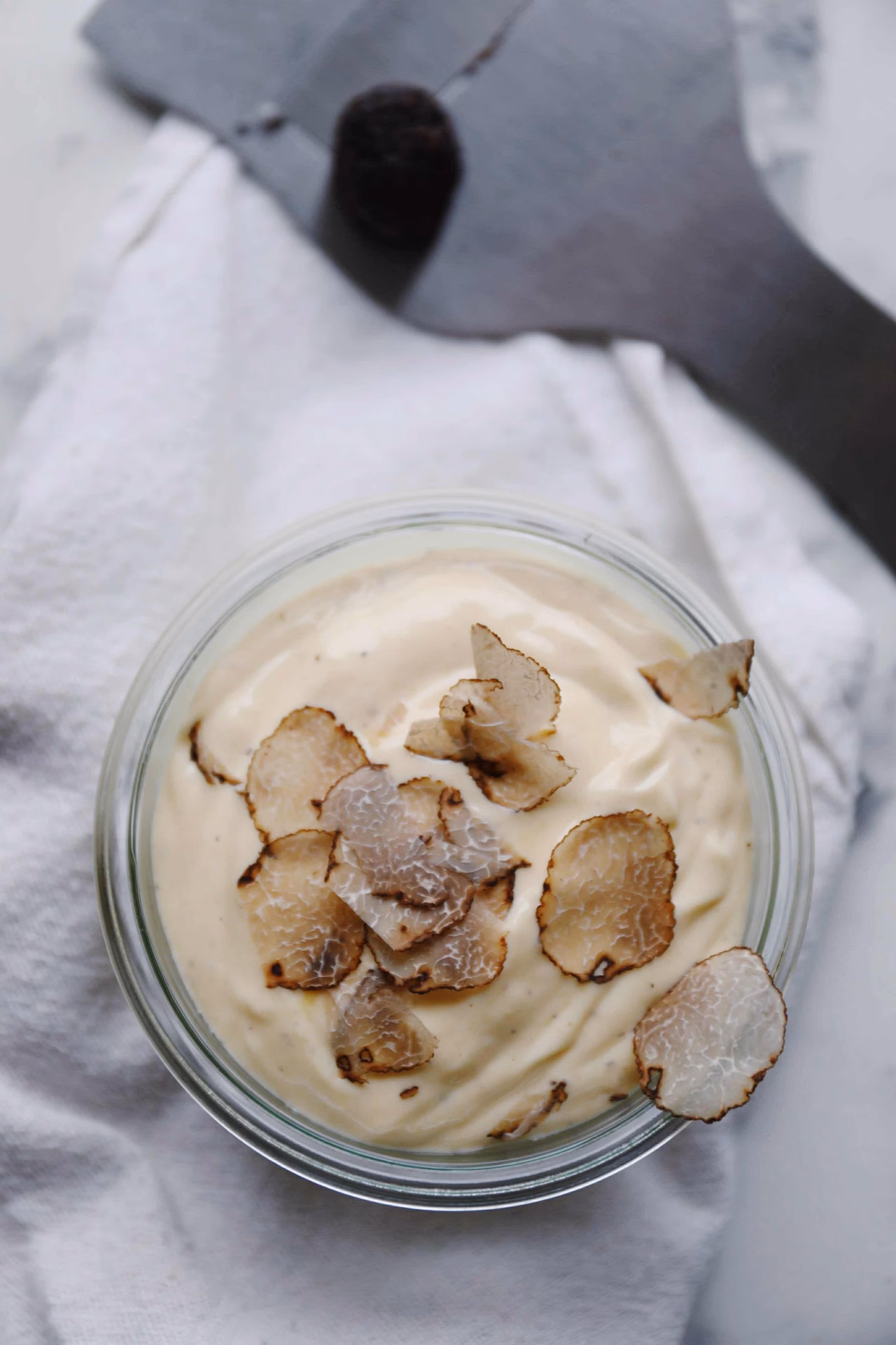 Hvor kan man købe trøffelmayonnaise?