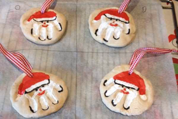 Hvor længe skal trylledej bage?