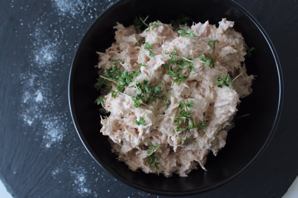 Kan man lave tunsalat dagen før?